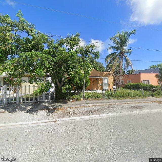 1037 Nw 30 Street