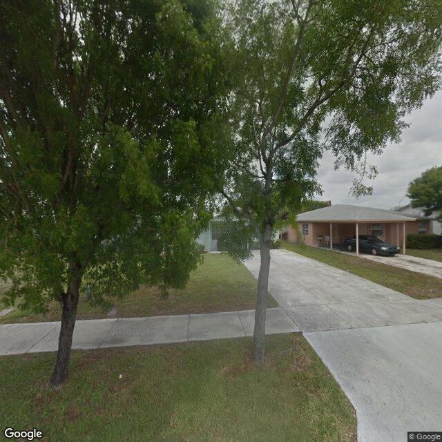 1541 NW 7th Ln
