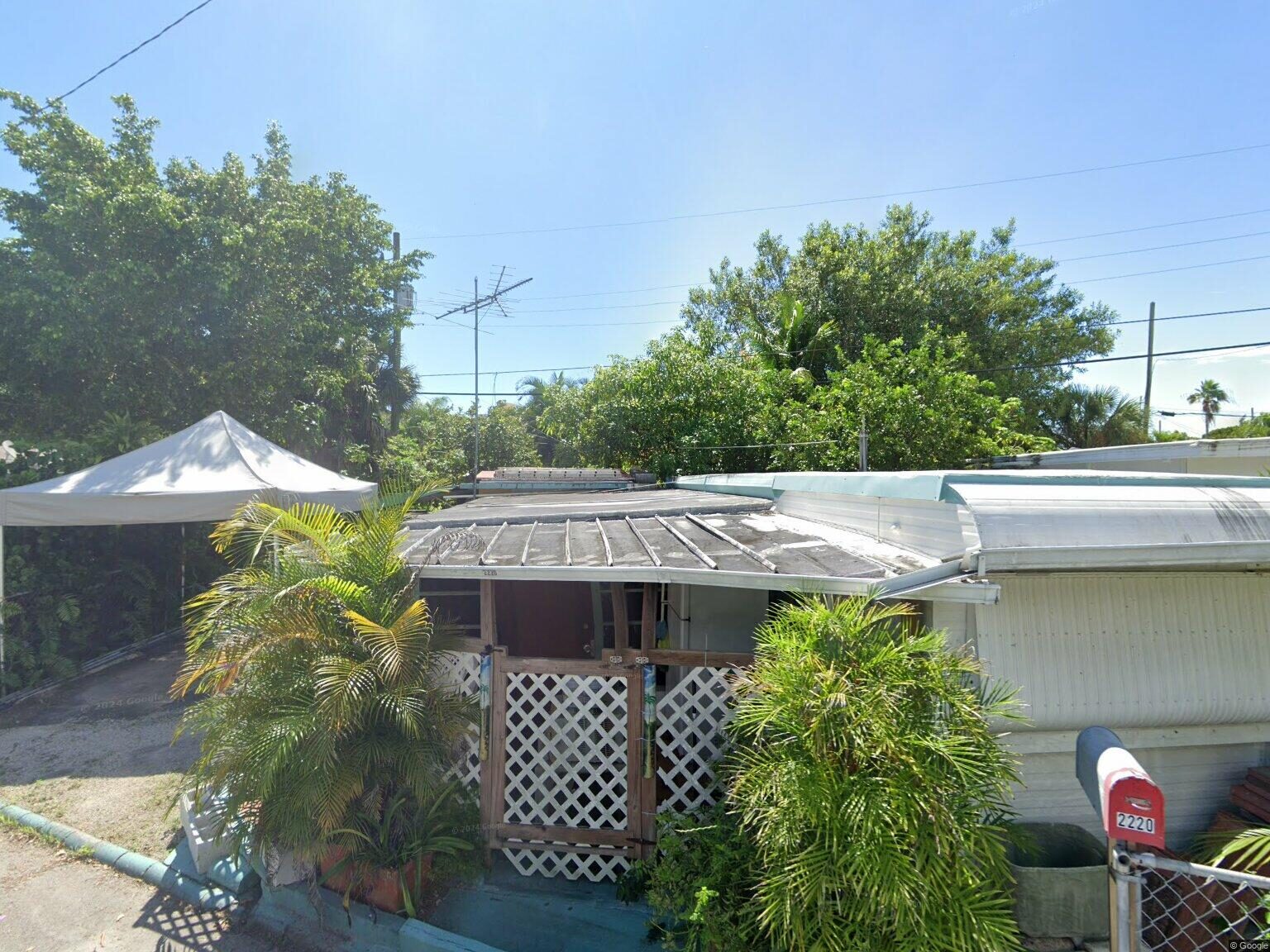 2220 Northeast 136th Lane