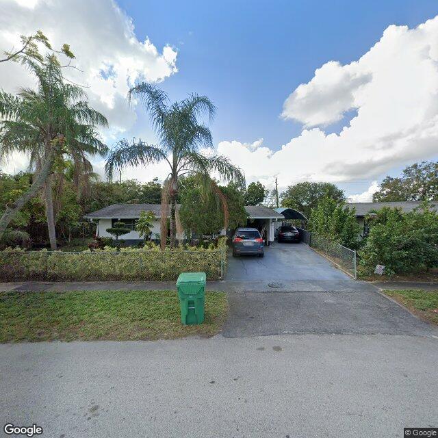 4560 NW 25th Pl