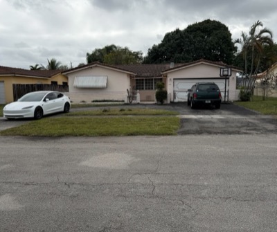 3 bedroom CBS at 5500 Grant St Hollywood